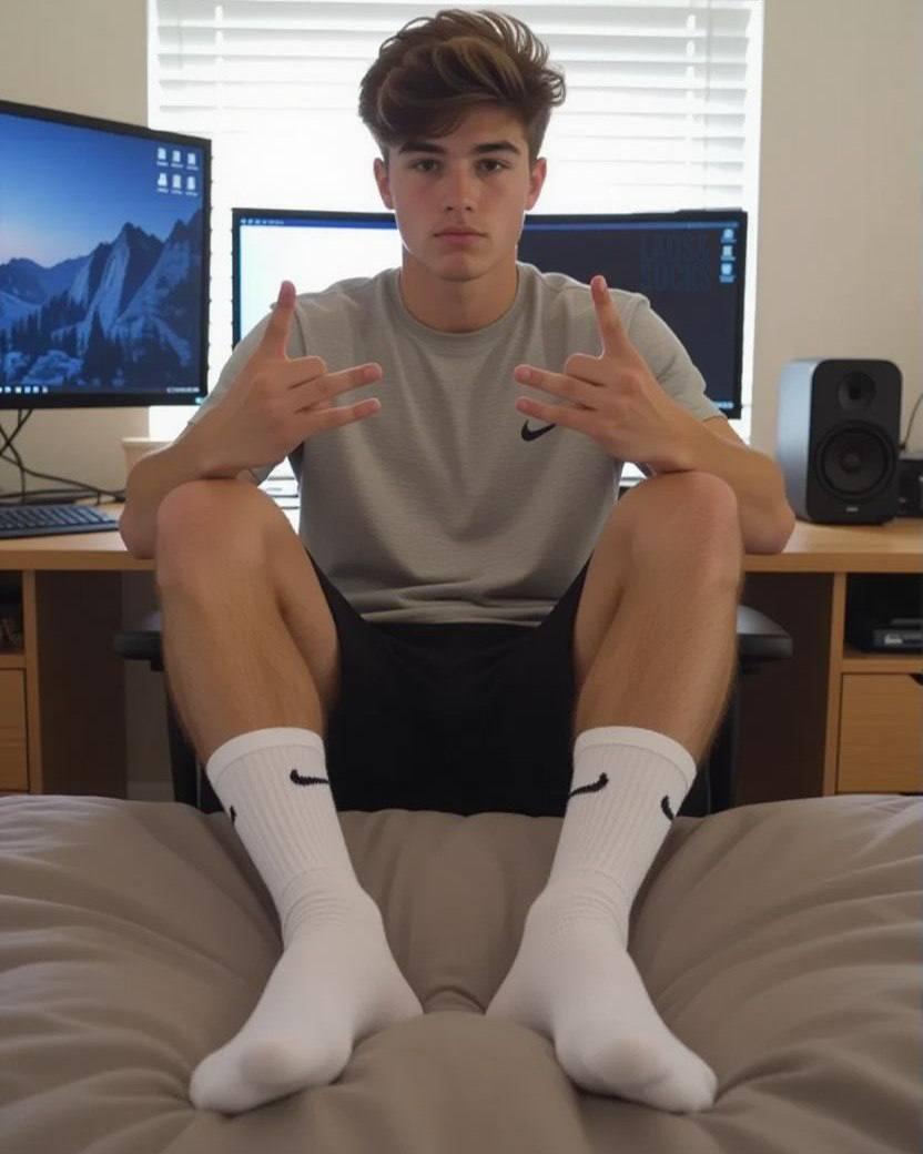 mattbait44's tweet photo. Bait files, bait requests and vip channel available 
Dm https://t.co/rOy8KC5lLy

#baitedboys #baitrequest #Baited #Twitterporn #baitedkids #usagays
#LGBTQIA #gay https://t.co/P6l5dxB4DF