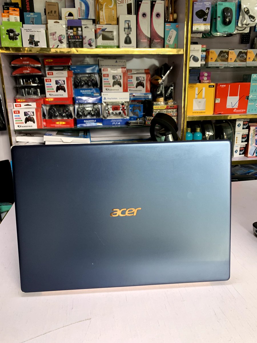 precozero22's tweet photo. Acer Swift 2 touchscreen laptop 
Intel core i5 8th gen 
8gb DDR 4 RAM 
256gb NVMe SSD 
Keyboard backlight 
Fingerprint 🫆 
Touchscreen, 1080p HD display 
Windows 10 pro

330k  💯 https://t.co/u3vgxp83ae