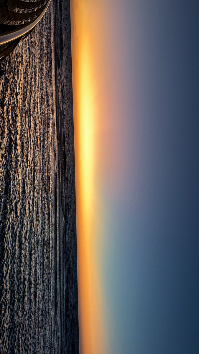 xiiam84's tweet photo. 🌅 https://t.co/xGEjCehxWK