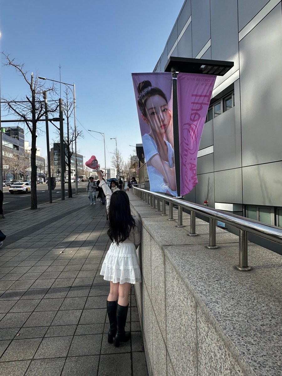 _pom0813's tweet photo. 15年の間ずっとだいすきなお姉さまたちに会いにいくおたく渡韓🐼���若くないのに睡眠時間削って遊んで身体は悲鳴あげてたけどすごく楽しかった🫶🏻バタバタしててようやくアップロード🥺1週間ちょっと経つのにまだコンサートの余韻抜けないㅜㅜ https://t.co/P9CcA0n33A