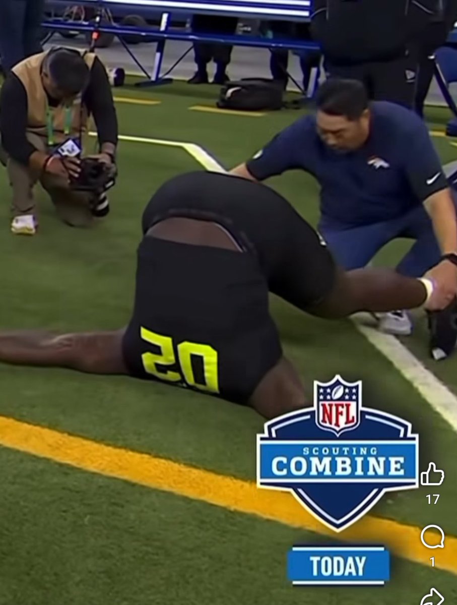 RealHoltzy's tweet photo. @TheRealCoach_JB @TheCoachJBShow on  @jasonwhitlock you were talking CU players catching things in their mouths and saying football is gay now. Might insert this into evidence. I can't find the whole video on twitter. @SteveKim323 cousin is about to get pink eye. https://t.co/CHwVVRsfOw