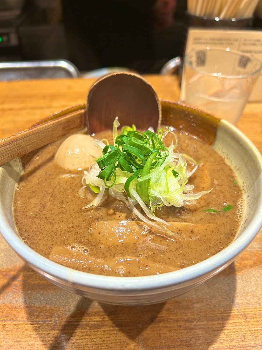 おうち麺TV. tweet media