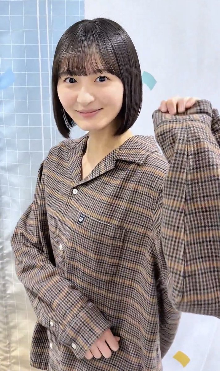 このうっすい身体が好きなのよね💕💕💕💕 https://t.co/c7WCtMvp6W