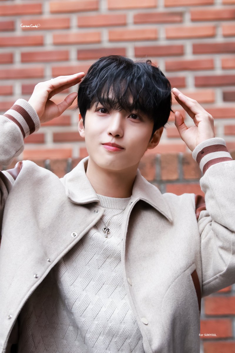 Cotton1106candy's tweet photo. 가나디 네컷? 
૮ ˆﻌˆ ა

260301 HQ
#선율 #SUNYOUL #선예인
#달콤한_캔디처럼 #핑크솔트율 https://t.co/Zozid8BRfj