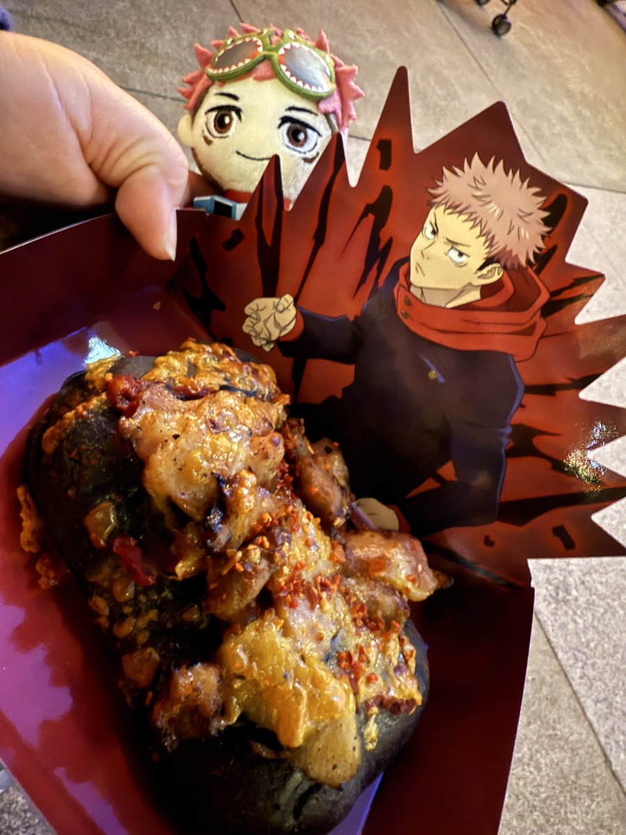 今回食べた食事等、パンだけで評価するなら...

1位モンハンのパン
2位チキンピザブレッド
3位ミスレスのパン
4位1年セットのサンド
5位コナン蝶ネクタイサンド

かなぁ。モンハンのパン好きだったなぁ🥰