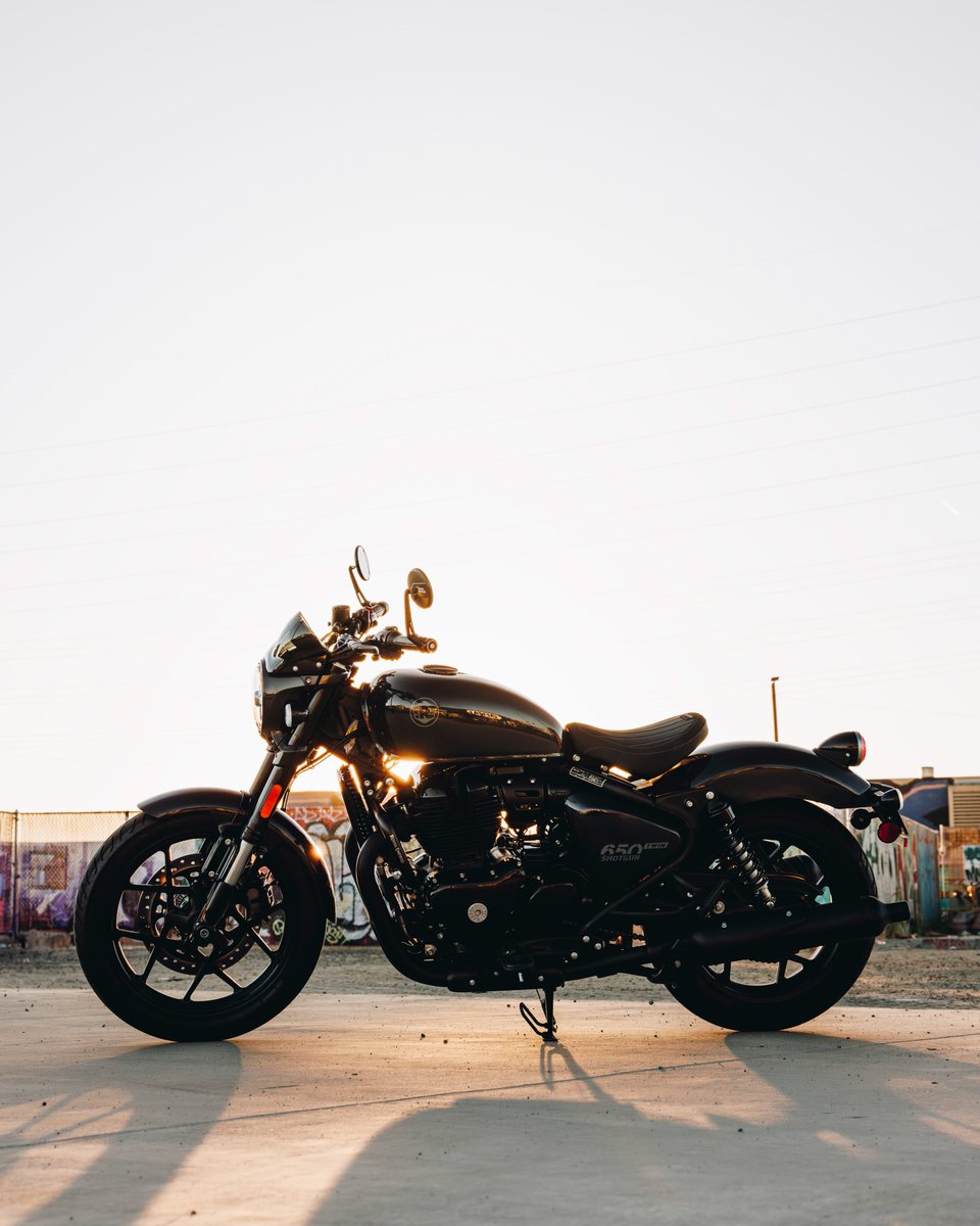 Royal Enfield tweet media