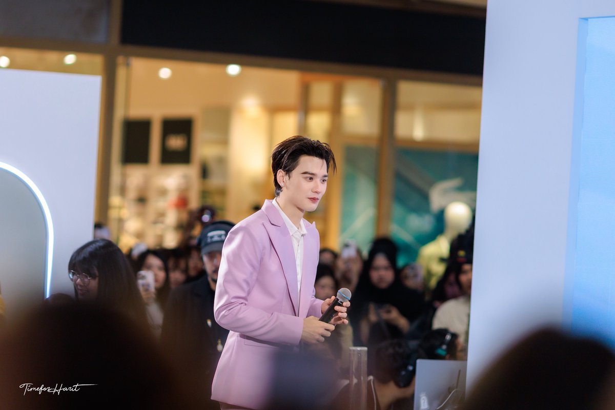 TimeForHarit's tweet photo. ไม่ได้เจอกันนาน แต่ไม่ได้ทำให้รู้สึกชอบน้อยลงเลย
แด่คุณ @harit_keng ตลอดไป ☺️
KENG HARIT WITH LAIFEN
#LaifenxKeng
#KengHarit
#TimeForHarit https://t.co/zylXKGD16J