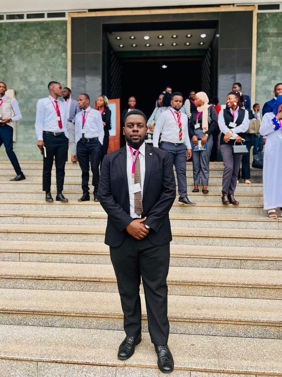 kevin.sheldon.T tweet media