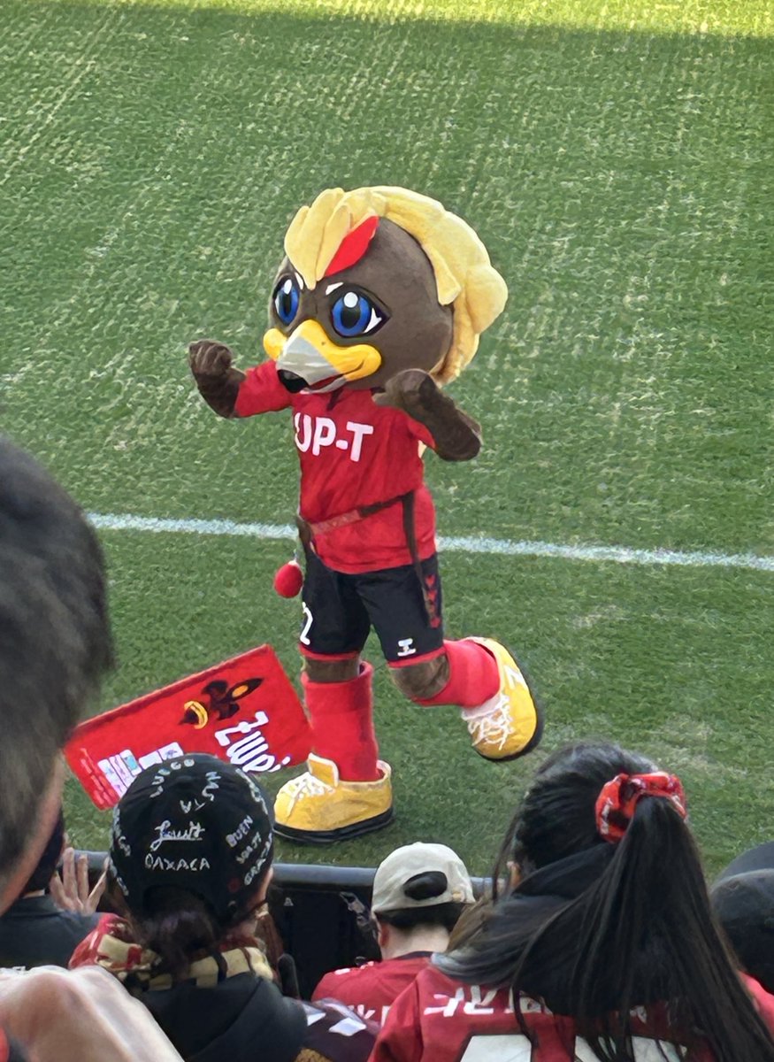 llp_o's tweet photo. やっとこのタオルを掲げられる日がきました😆
今シーズン期待しています✨
ゲンゾーもよろしくお願いいたします🙇
#zweigen
#ツエーゲン金沢
#櫻井風我
#No71 https://t.co/MlH1PuPpTS