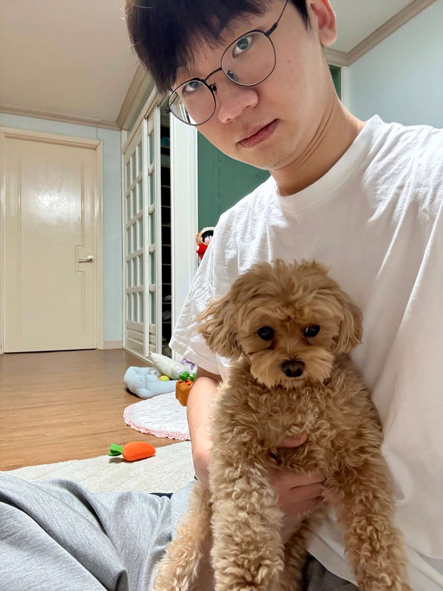He came home and with baby morning 🥺
#Doran #도란
