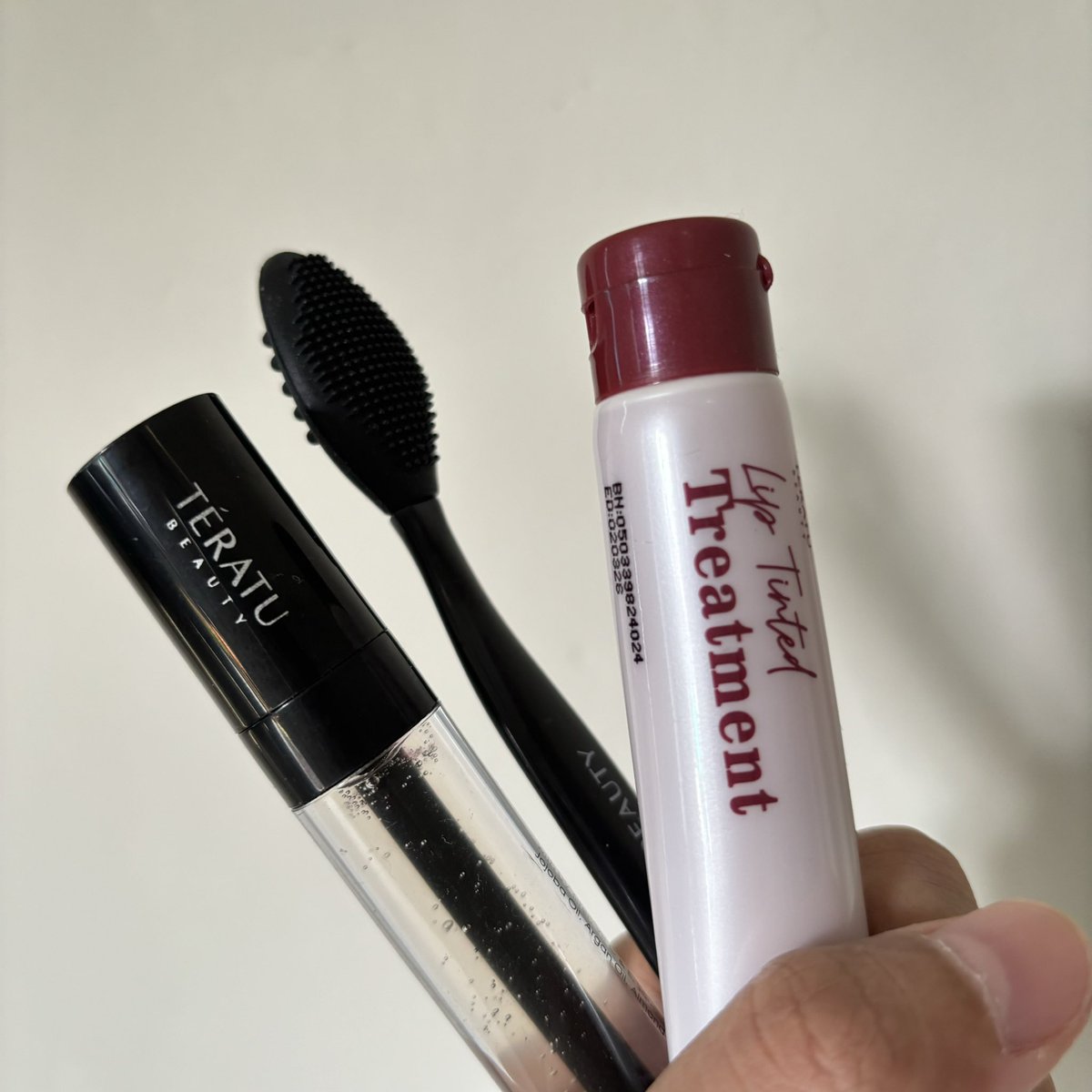 nadyakhanza's tweet photo. i say these things "must you have" starting from; 20k ✨

bibri gak pecah-pecah selama puasa🥹🫵🏻 https://t.co/f2xrKJlLaw