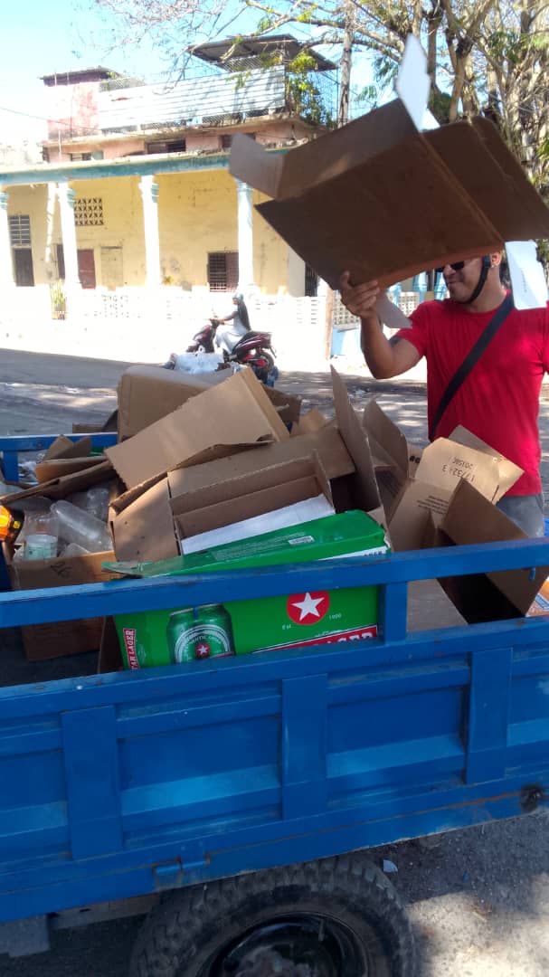 🌎♻️ Las economías circulares crecen mediante la reducción del uso de recursos. Se centran en reutilizar, regenerar y minimizar los desechos en todos los sectores, como la agricultura, la energía y los bienes de consumo. #Cuba #IndustriasCuba #CubaRecicla #RecuperamosValores