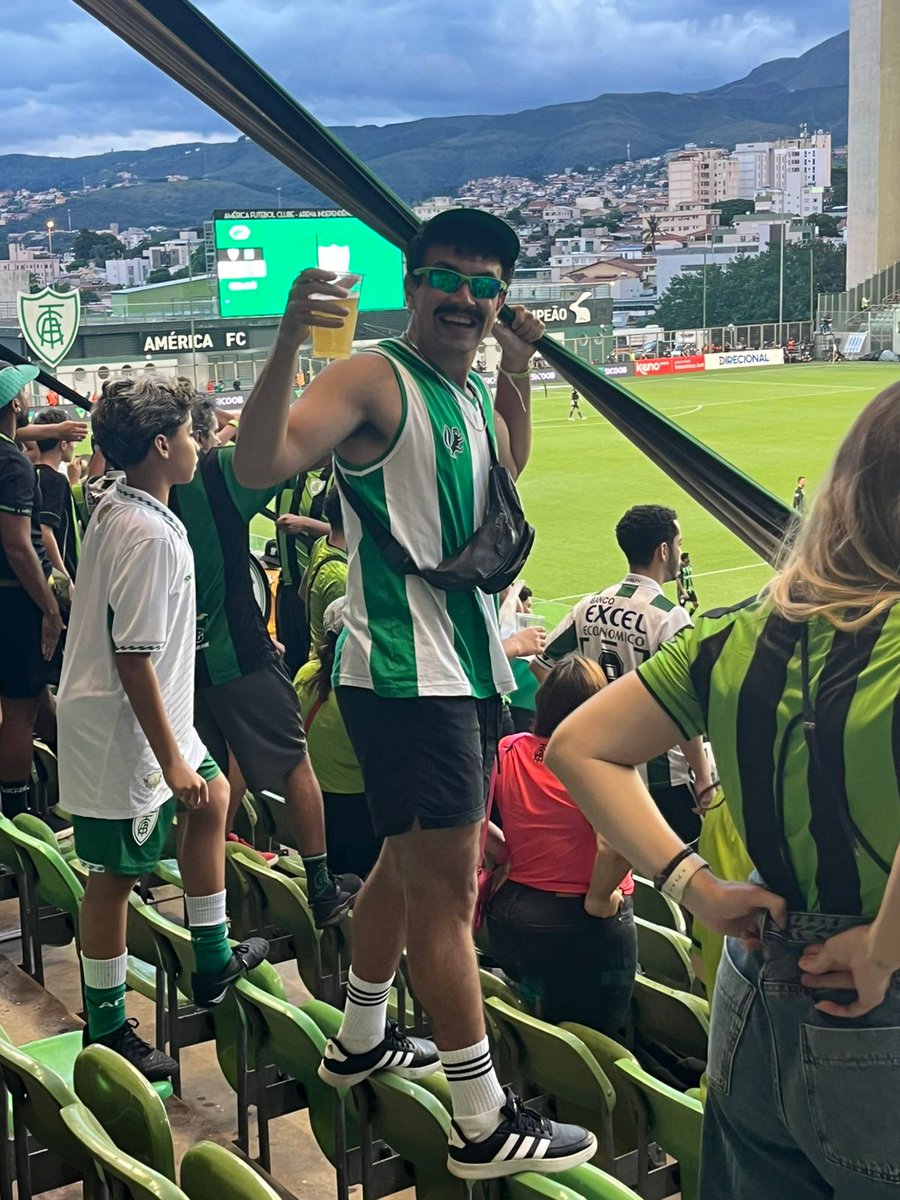 rafainacio97's tweet photo. 🐰🦫 https://t.co/Z7vQ0W130N