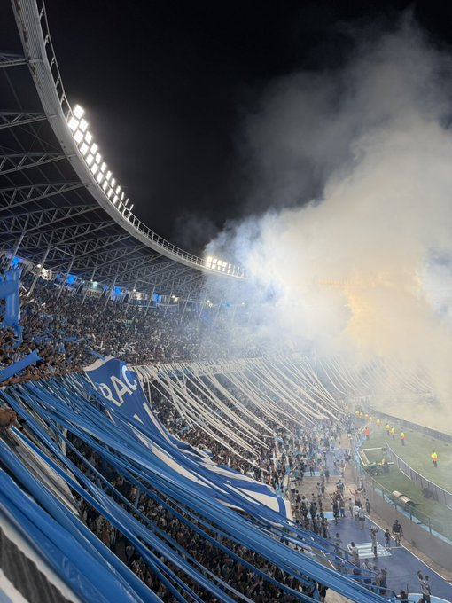 El Primer Grande tweet media