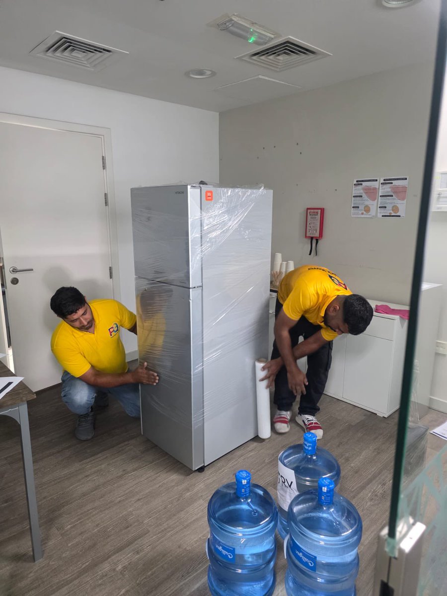 PAPA Movers &amp; Storage Services DUBAI
📲🤙Call &amp; WhatsApp: 0523426899

✅PROFESSIONAL UAE MOVERS 
✅UAE MOVING COMPANY 
✅RELOCATION SERVICES 
✅PICK UP AND DROP OFF DELIVERY 
✅STORAGE UNIT 
✅DEEP CLEANING 
✅WALL PAINTING