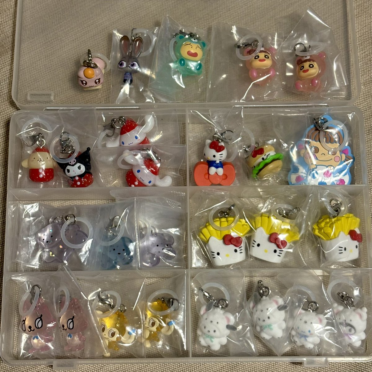 hw_tnn's tweet photo. ガチャ めじるしアクセサリー 交換

【譲】画像1
【求】画像2

郵送にて複数交換優先
博多/仙台/東京/千葉手渡し可(指定日のみ)

ご連絡お待ちしております。 https://t.co/mCCtoKPpW1