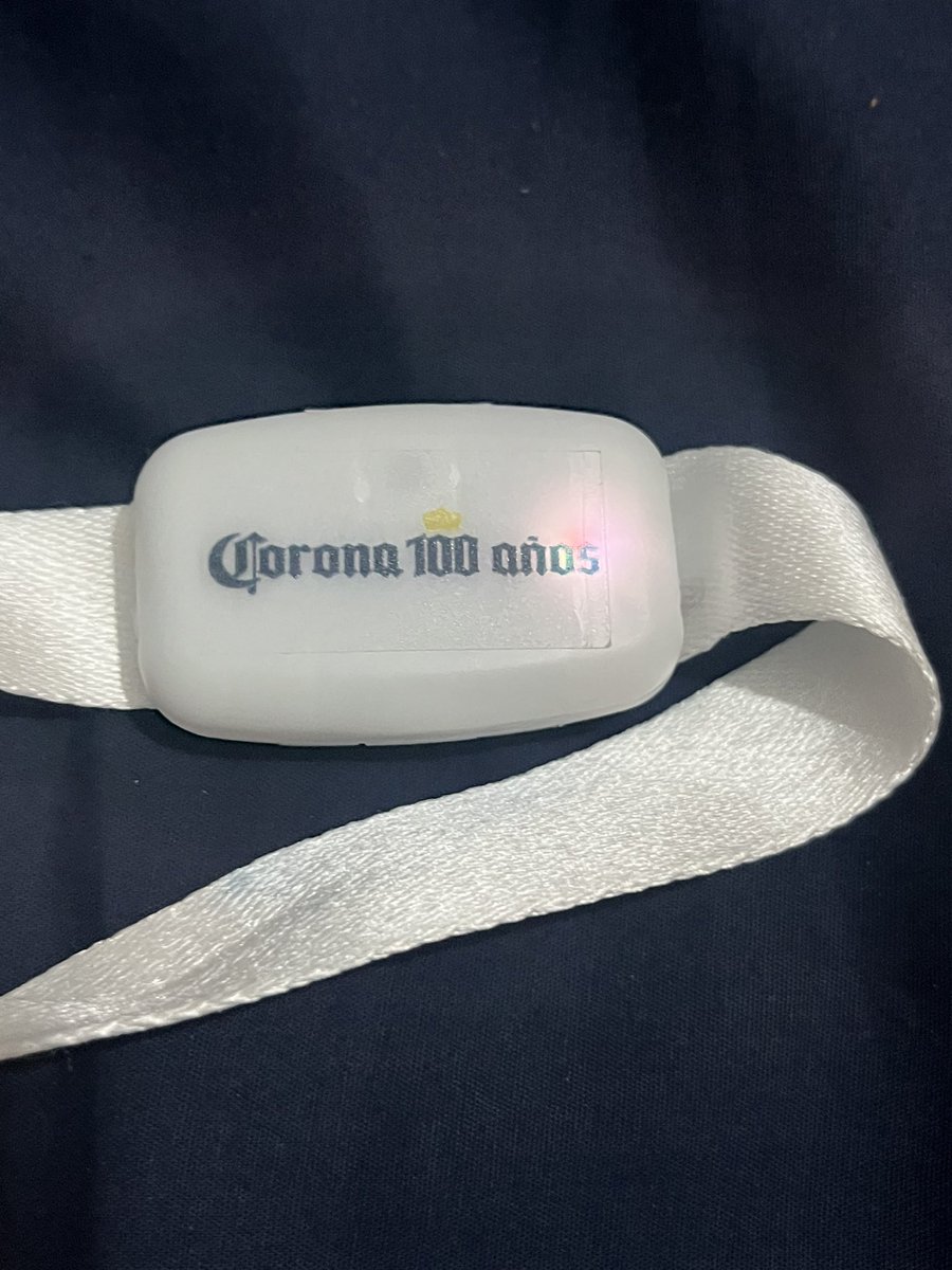 A N A 🎀 tweet media