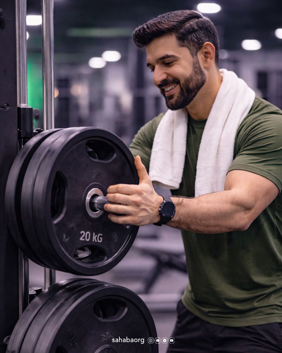 سحابة tweet media