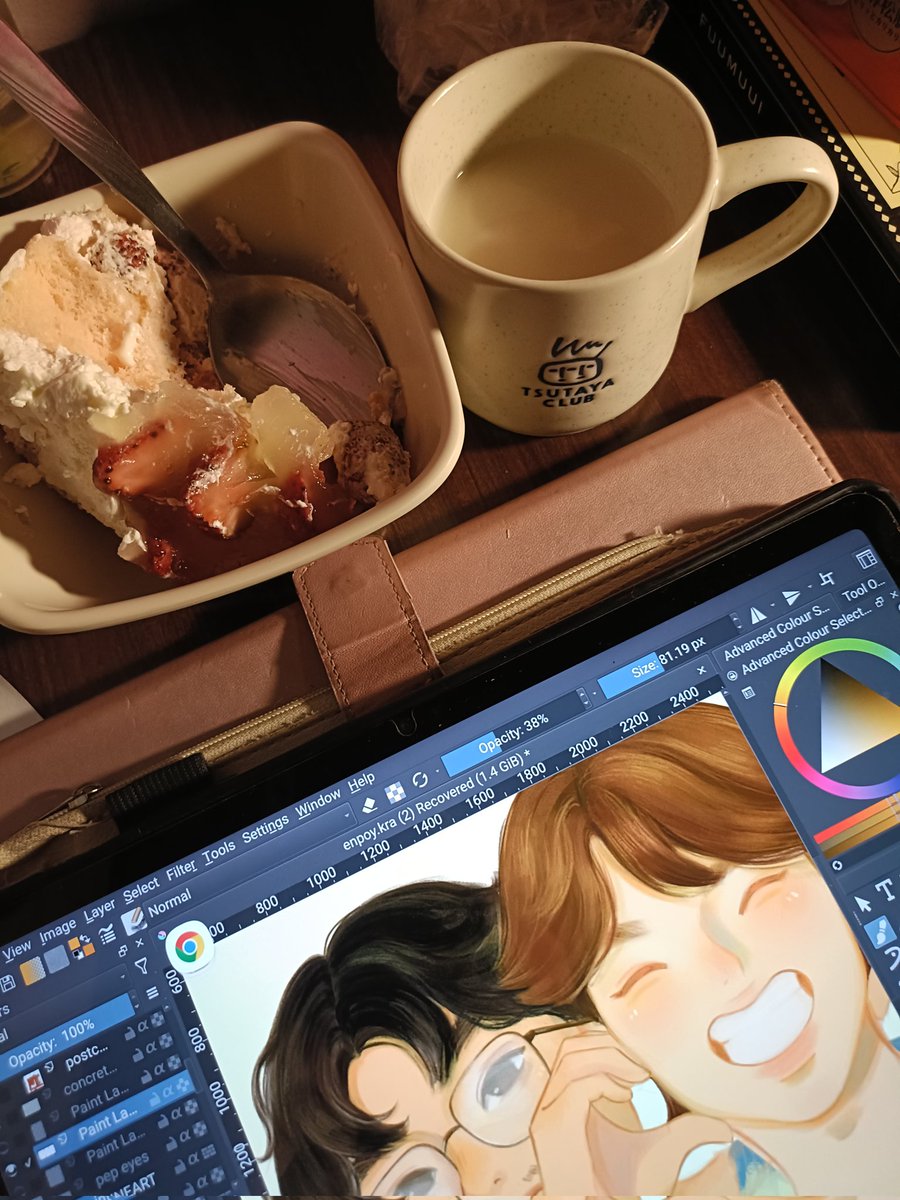 star0beri__'s tweet photo. so happy q talaga kapag napupunta yung last slice ng cake sakin tas i get to eat it alone sa kwarto, with warm light tas cold milk https://t.co/RlqY5lTwOT