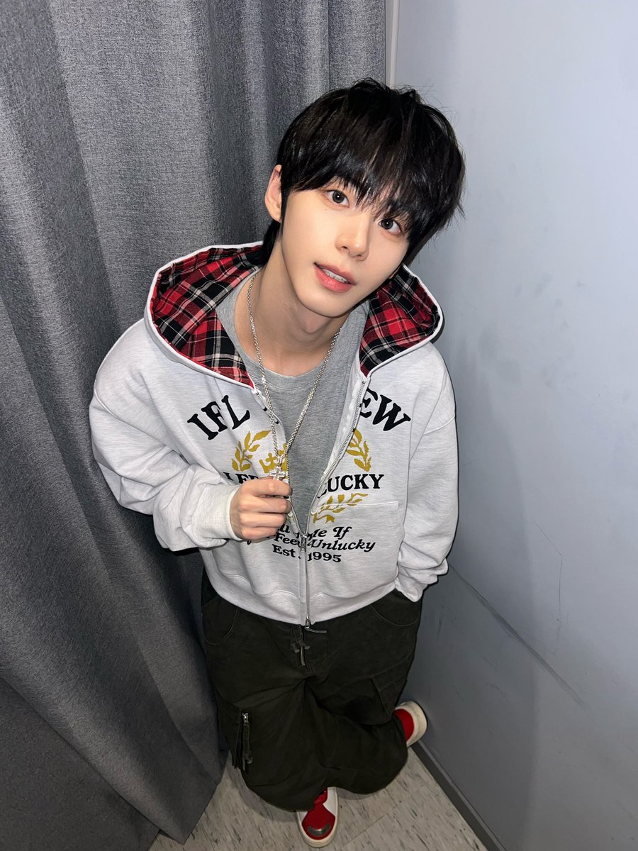 seo jeongwoo pics tweet media