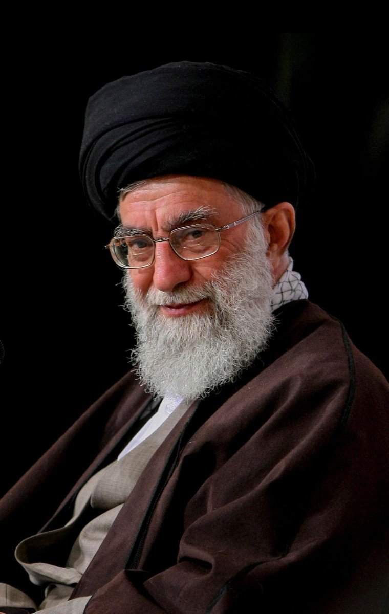 muthuim's tweet photo. Honoring the legacy of Ayatollah Ali Khamenei — a resolute leader who stood firmly against western domination &amp; steadfastly defended the rights of the Islamic Ummah. His courage,  and resilience will be remembered with deep respect. #Khamenei #Iran #maldives https://t.co/XtorV6nlPt