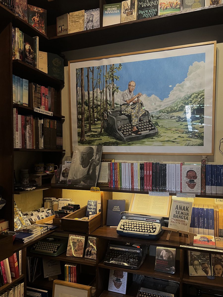 ︎︎َ tweet media