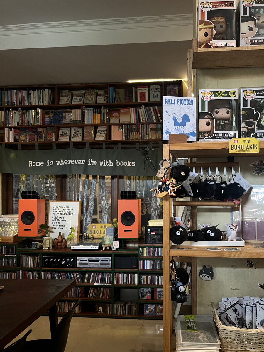 ︎︎َ tweet media