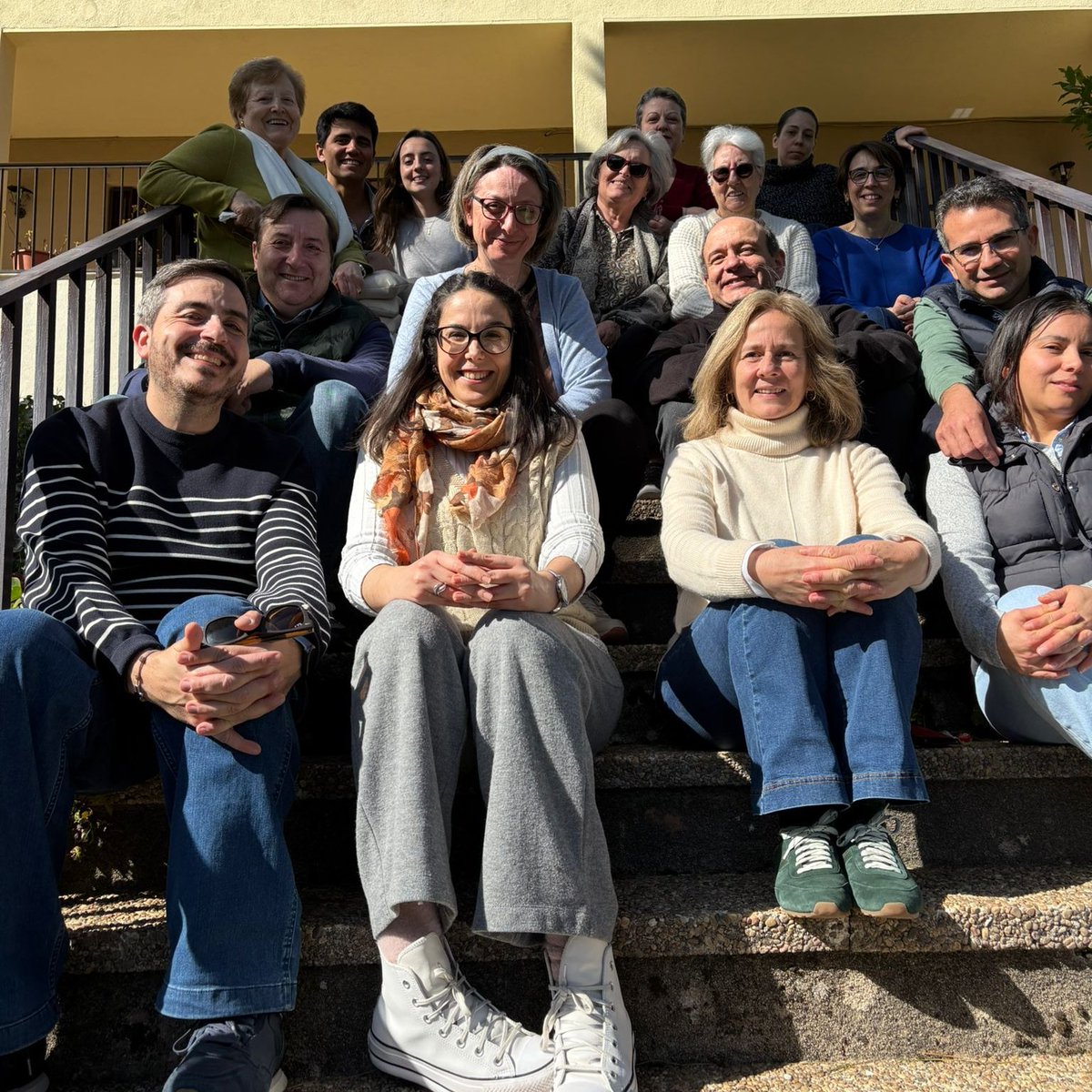 mccgetafe's tweet photo. Hermanos, os dejamos con la reseña de los #EjerciciosEspirituales que celebramos del 20 al 22 de febrero, con el aliciente de las meditaciones que el P. Yago Fernández de Alarcón impartió y que nos pueden ayudar a vivir bien la #cuaresma

#DeColores #CursillosDeCristiandad https://t.co/LLeA6m2dE4
