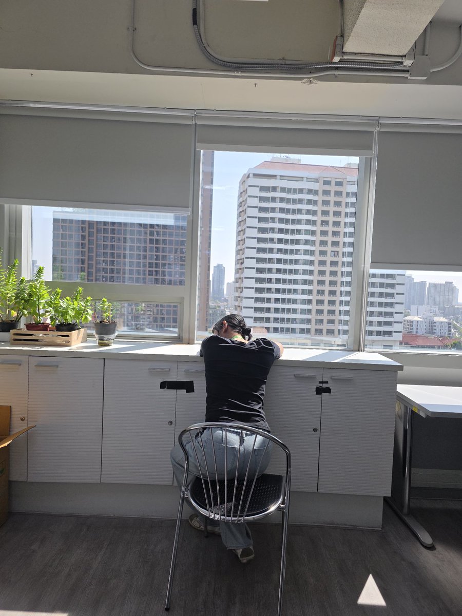 joy onnut tweet media