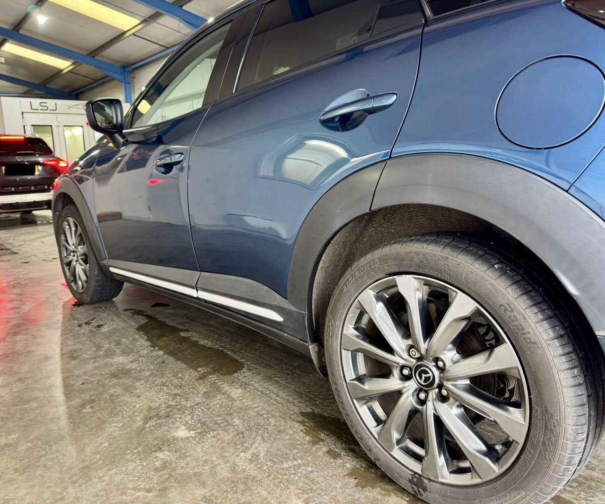 lsj_info's tweet photo. Before and after of a Mazda with nearside doors that are damaged and in need of new trims #beforeandafter #mazda #blue #carbodyrepair #scratch https://t.co/ODe8M7frmn