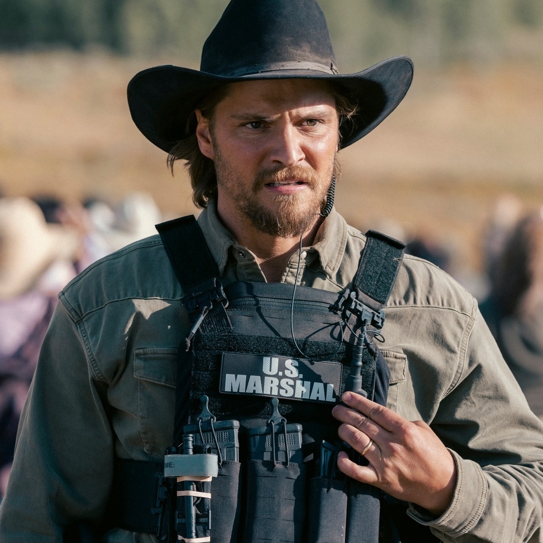 screentime's tweet photo. 'YELLOWSTONE' spinoff 'Marshals' has a 43% score on Rotten Tomatoes https://t.co/TYArWX9TG0