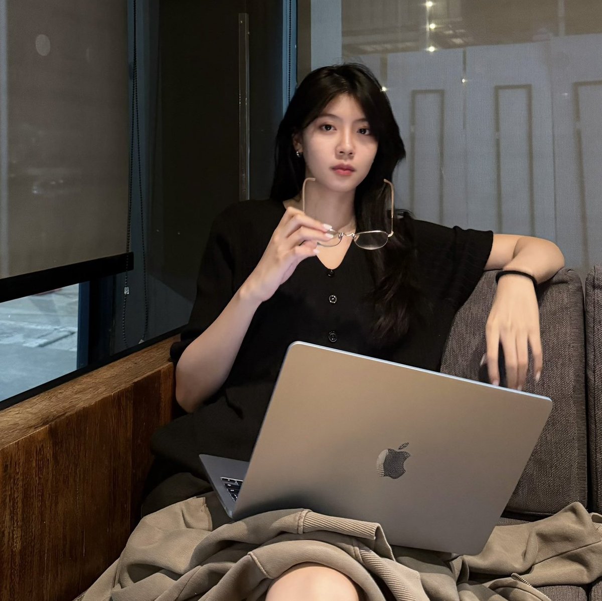 F ⋆.˚ 𓃠 tweet media