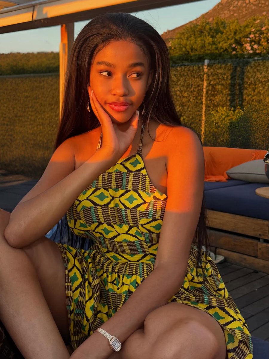 Nomsa Silent User tweet media