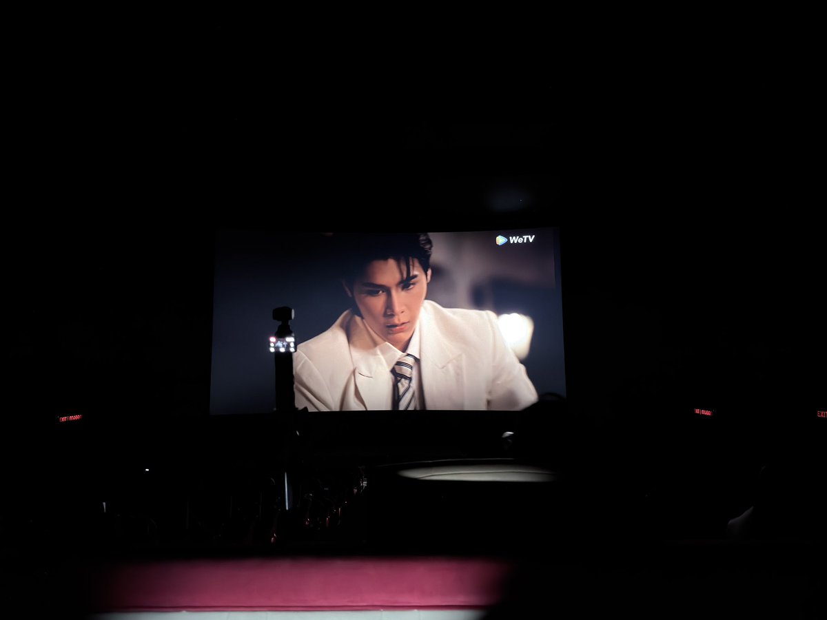 peatwasu's tweet photo. ทางนี้พร้อมครับ

TOGETHER FOREVER LIKE YESTERDAY
#YesterdayEP5 https://t.co/5K4tgR9EeP