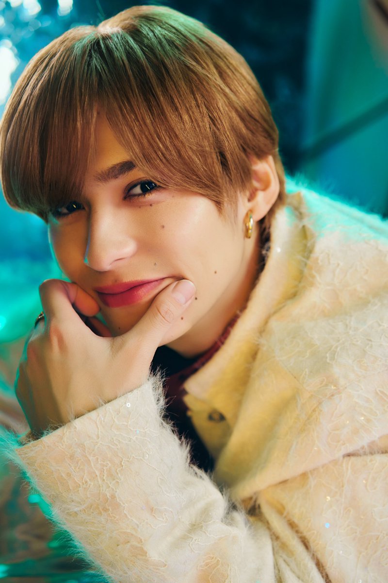 Emo!miu／エモミュー tweet media