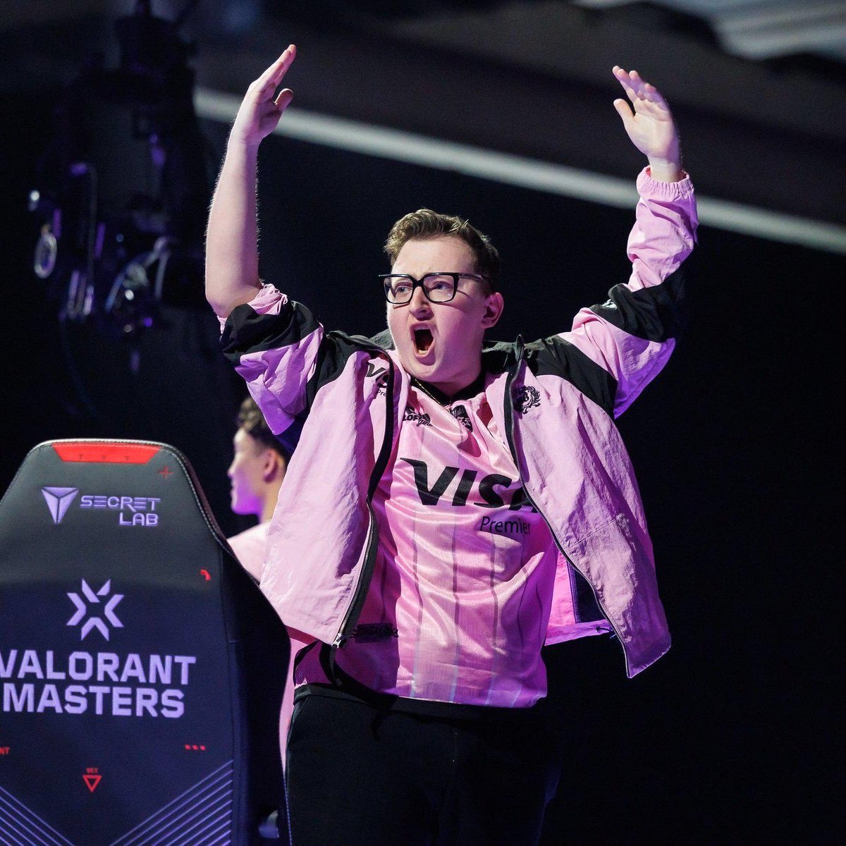 M8 Minny tweet media