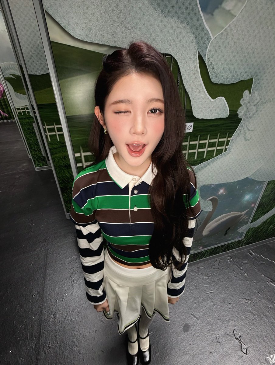 🐉, 𝗣𝗘𝗔𝗖𝗛𝗬. tweet media