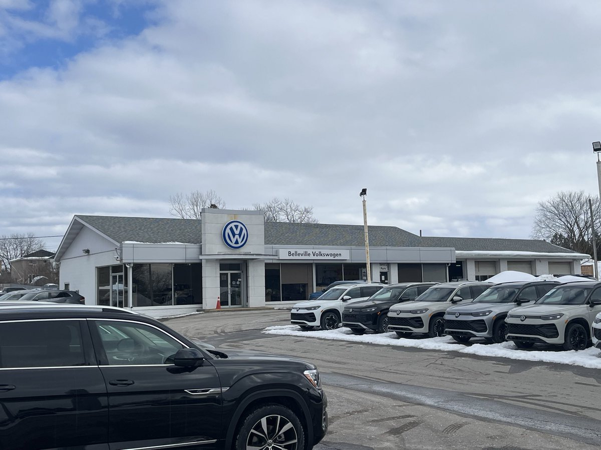 AmscSolutions's tweet photo. Congratulations!….and a huge thank you to Brandon Boyer, Director of Fixed Operations Brett Nolan, their Service Manager Greg Allin, and the entire Boyer Automotive Group of Belleville Volkswagen for their trust in me. #wechoosehunter #amscsolutionsinc https://t.co/iSrS5ckFgq