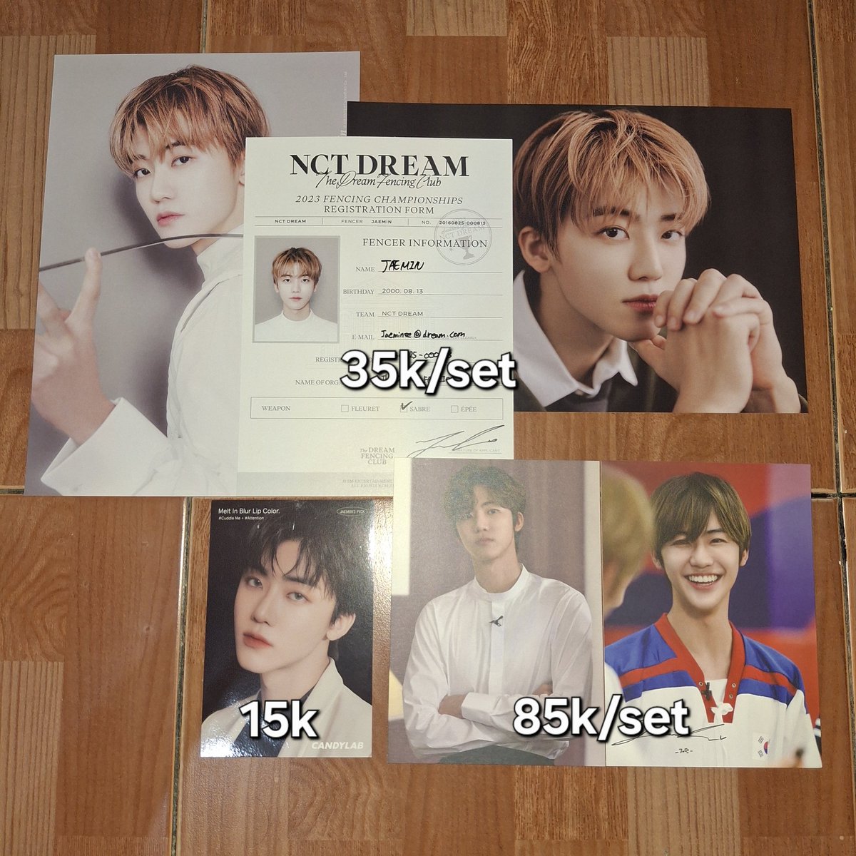 nanaaahyn's tweet photo. wts aab nct jeno, jaemin, jungwoo

pc
- jn pink christmas 2023

postcard
- jm &amp; jn sg23
- jm candylab
- jm puff set (negotiable)

✅️ include all
✅️ shopee freeong
📍 jatim

t dream gigit permen a4 poster sticker https://t.co/V9qddaKsq4
