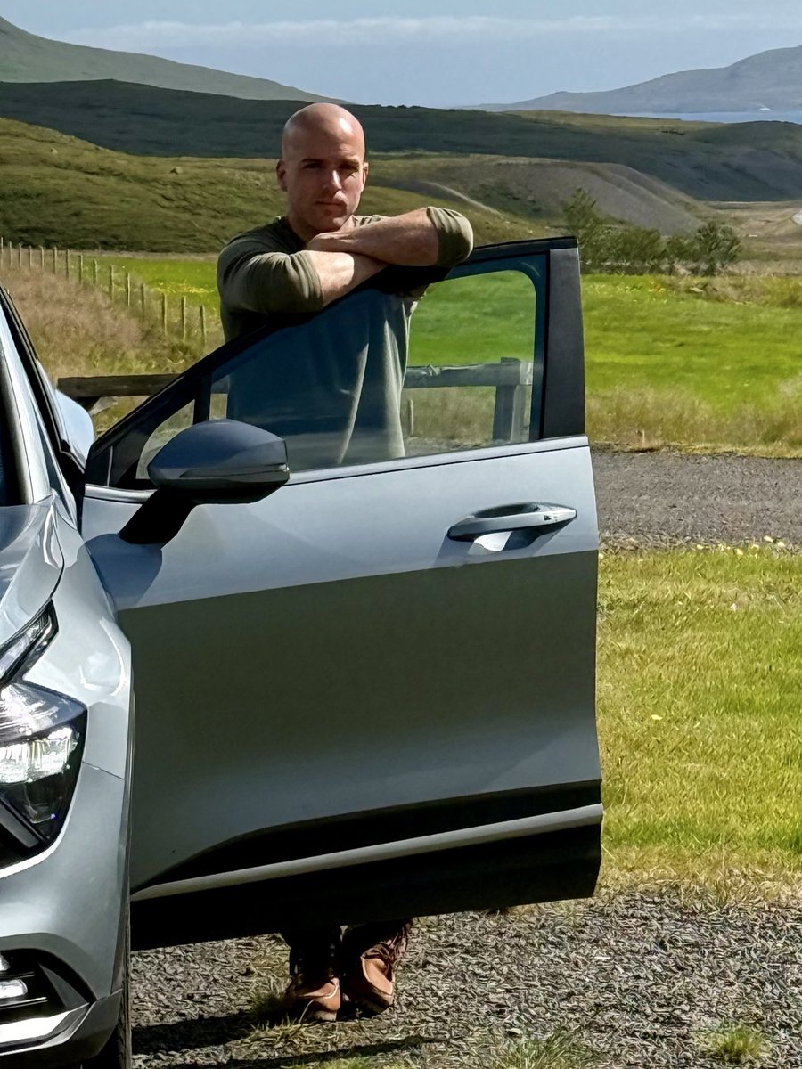 FitMCAlt tweet media