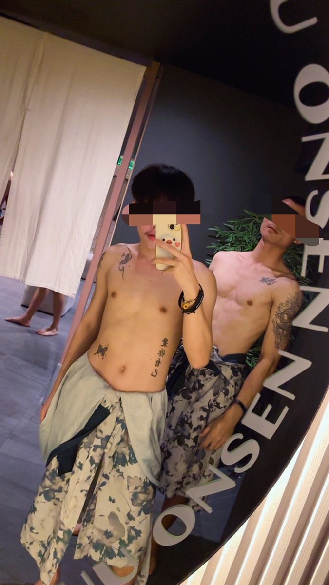 Top ที่แปลว่า รุก.. tweet media