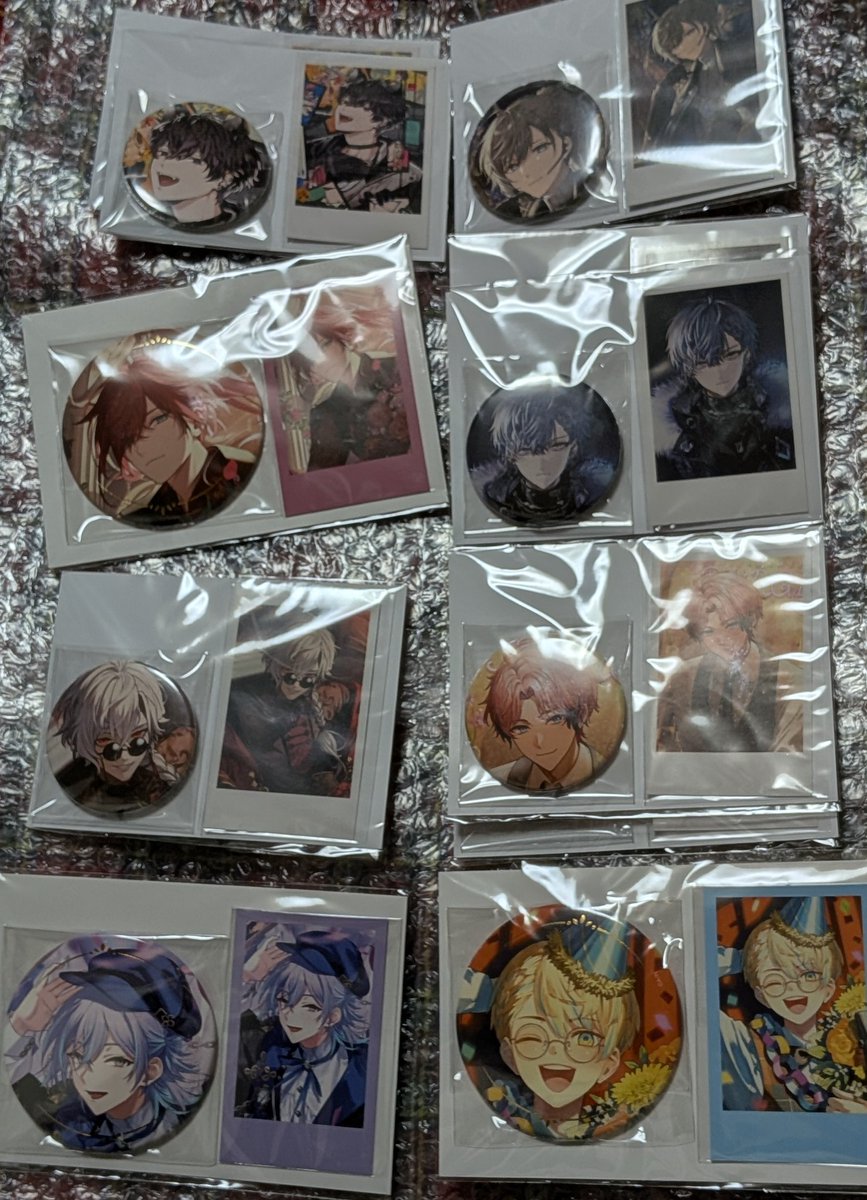 agehatyou099's tweet photo. 交換　にじさんじ　誕生日グッズ　ネイル　iCouleur　Charmaid　絆創膏

求）画像4枚目（または固定ポスト）
譲）画像1-3枚目、またはツリー

よろしくお願いいたします。 https://t.co/fgckJMr1s3