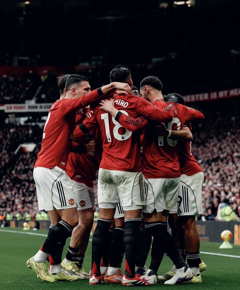 🚨 Carrick on critics and rivals asking what United’s pattern of play is:

“If they can’t find it, then maybe we’re doing something right. Hopefully it stays that way.”