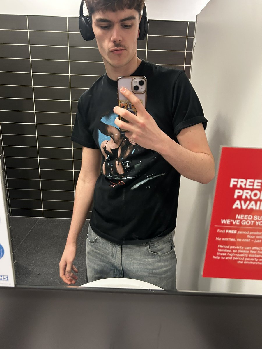 Tyler Moore tweet media