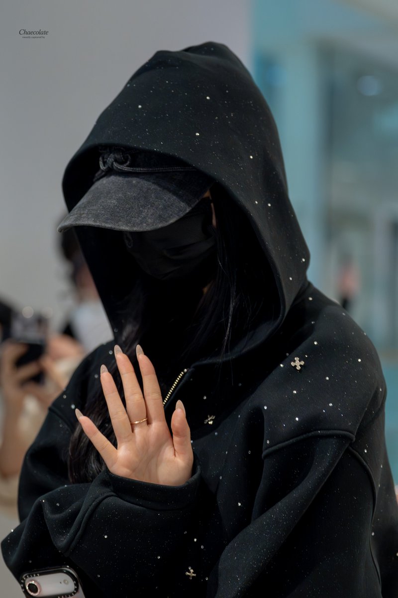 Chaecolate tweet media