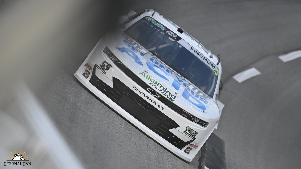 Eternal Fan tweet media