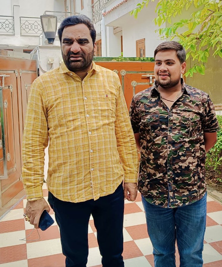 JattVicke's tweet photo. आदरणीय नेताजी भाईसाब हनुमान बेनीवाल साहब को जन्मदिन की हार्दिक शुभकामनाएँ एवं बधाई हो ईश्वर आपको स्वस्थ एवं दीर्घायु रखें 
@hanumanbeniwal https://t.co/UYWZzaweK6