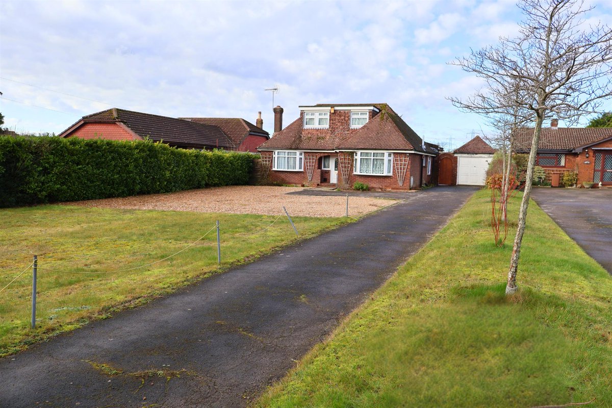 Pearsons Auctions tweet media