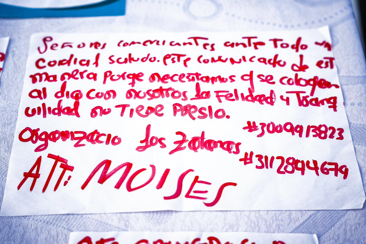 Alcaldia_Soacha's tweet image. Fueron capturados alias “Alexander” y alias “Rambú CV”, señalados de distribuir panfletos amenazantes a comerciantes del municipio.

Seguimos firmes en la lucha contra la extorsión y la delincuencia. 

#Seguridad #Soacha #Resultados