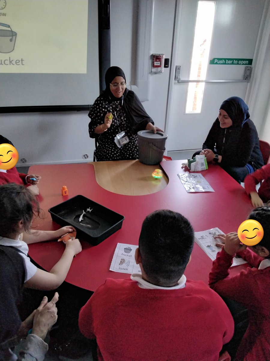 LeighPrimary's tweet photo. We love bucket time in the Nest!
We encourage the children to shift focus and sustain their attention on an adult led enjoyable activity.
#article29 #Nest #attentionautism #buckettime #focused #sensory #lifelonglearners https://t.co/3sRztxaYlf
